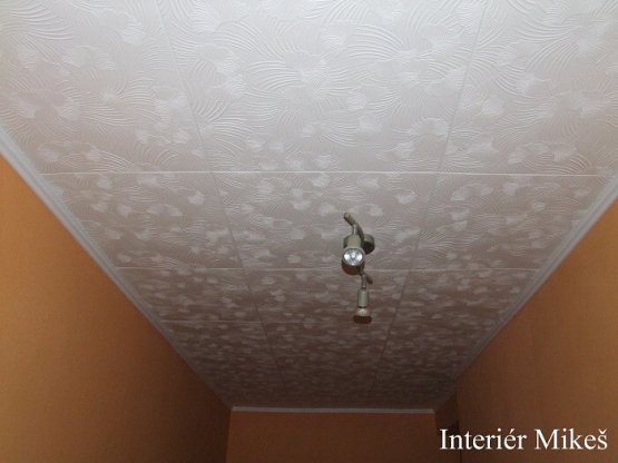 Polystyrénové stropné kazety TWIST biely